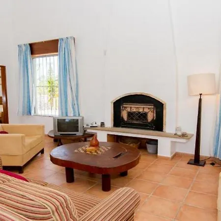 Almancil Sleeps 4 Pool Air Con Wifi * Sao Lourenco (Almancil)